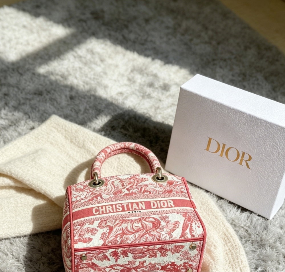 Medium Lady Dior Bag Pink Toile - Picture 2 of 7